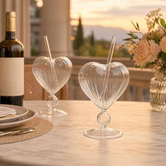 Creative Heart-shaped Goblet with Straw, Personalized Glass Wine Juice Cup, Love Heart Stemware for Champagne Martini, Wedding Gift