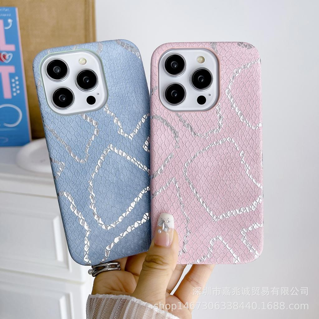 Apple 15 Leather Gold Python Pattern Mobile Phone Case - Business Style for Promax Models 14, 13, 12, 11