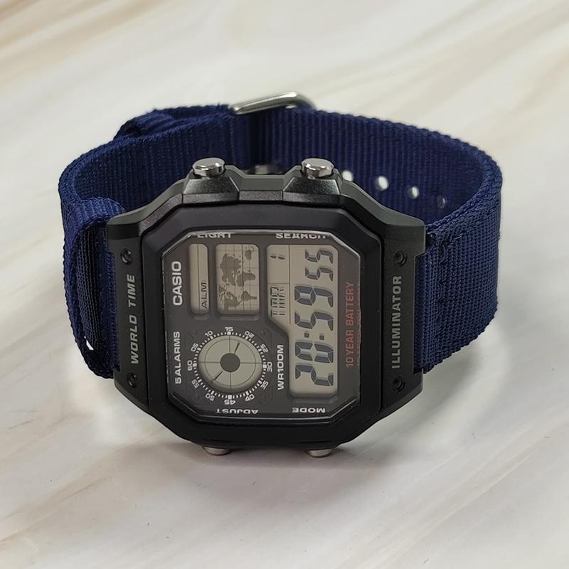 Casio Унисекс ПОДРОСТКОВЫЕ Черные Часы AE-1200WH-1A(Watch3--)