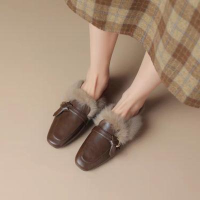 Женская обувь 2024 года, высококачественные женские тапочки с закрытым носком, повседневные тапочки в римском стиле, женские теплые туфли с квадратным носком и низким каблуком