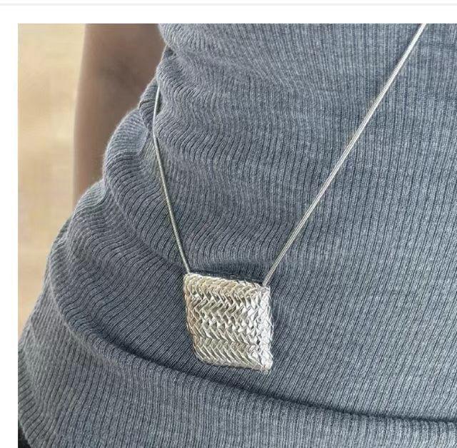 Habl Blogger Style Water Purifier Pendant Necklace - Women's Unique Layered Accessory Sweater Chain