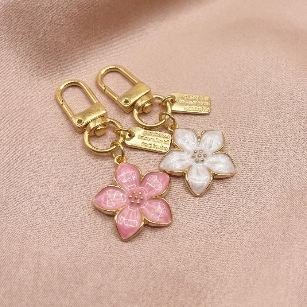 Mini Flower Pendant Ornaments Cherry Blossom Keychain Creative Bag Hanging Backpack Accessory