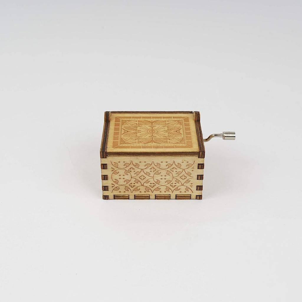 Деревянная музыкальная шкатулка антикварная резная рукоятка тема музыка (Ты мое солнце) - Многоцветный, упаковка из 1 шт.