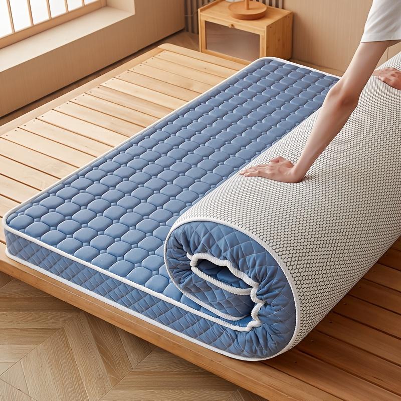 Дышащий трикотажный губчатый наматрасник - прохладный латекс и пена с эффектом памяти, складной, идеально подходит для дома, общежитий, арендованных домов, кемпинга, использования в автофургонах, только для локальной чистки