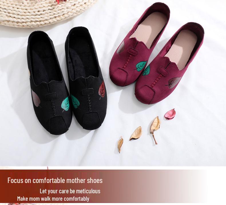 Women's Old Beijing Soft Sole Cloth Shoes, Non-Slip, Casual, Plus Size 34-42, Ideal for Spring and Autumn, Perfect for Middle-Aged and Elderly.