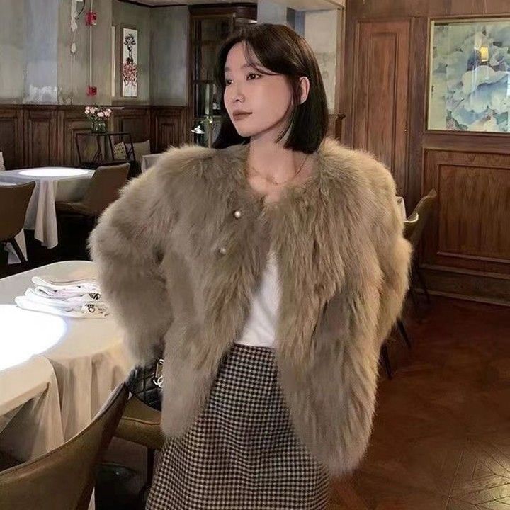2024 новая куртка Xiaoxiangfeng осень-зима короткая искусственная лисья шерсть плюс хлопковый мех искусственный мех пальто молодая