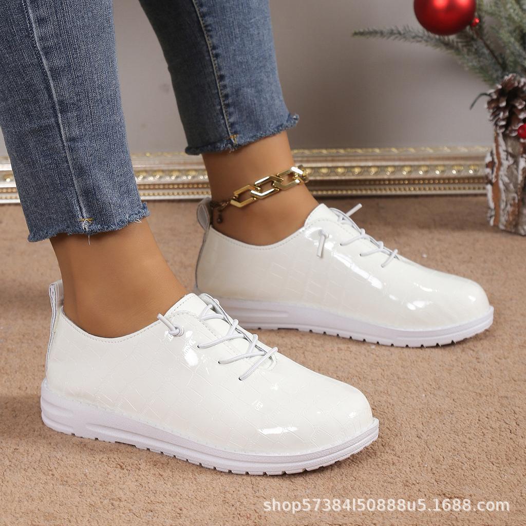 New Large Size Solid Color Leather European and American Fashion Versatile College Style Flat Bottom Lace-up Women's Shoes Foreign Trade Size 43