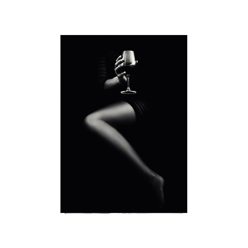 Modern Black and White Nude Art Poster Printing Sexy Girl Wine Glass Wall Art Pictures for Bedroom Bathroom Home Decoration