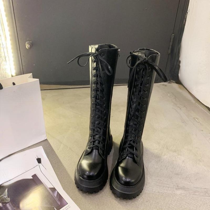 Новинка 2024 года, женские мотоциклетные ботинки, туфли на танкетке, на плоской подошве, женские ботинки из искусственной кожи на высоком каблуке и платформе, женская обувь на шнуровке, черные ботинки