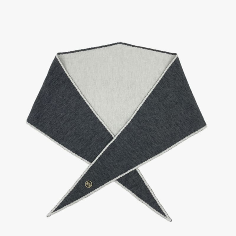 Saint Luxure 100% Wool Triangle Petite Muffler White Gray