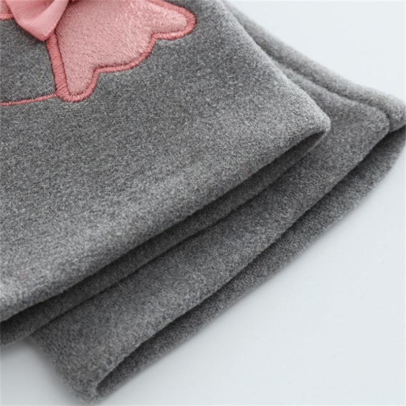 Winter Plus Velvet To Keep Warm and Cute Touch Screen Ski Riding Gloves