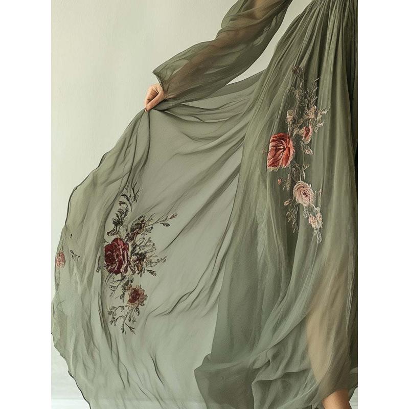 Платье макси с длинным рукавом и абстрактным принтом местности, весна/лето 2025