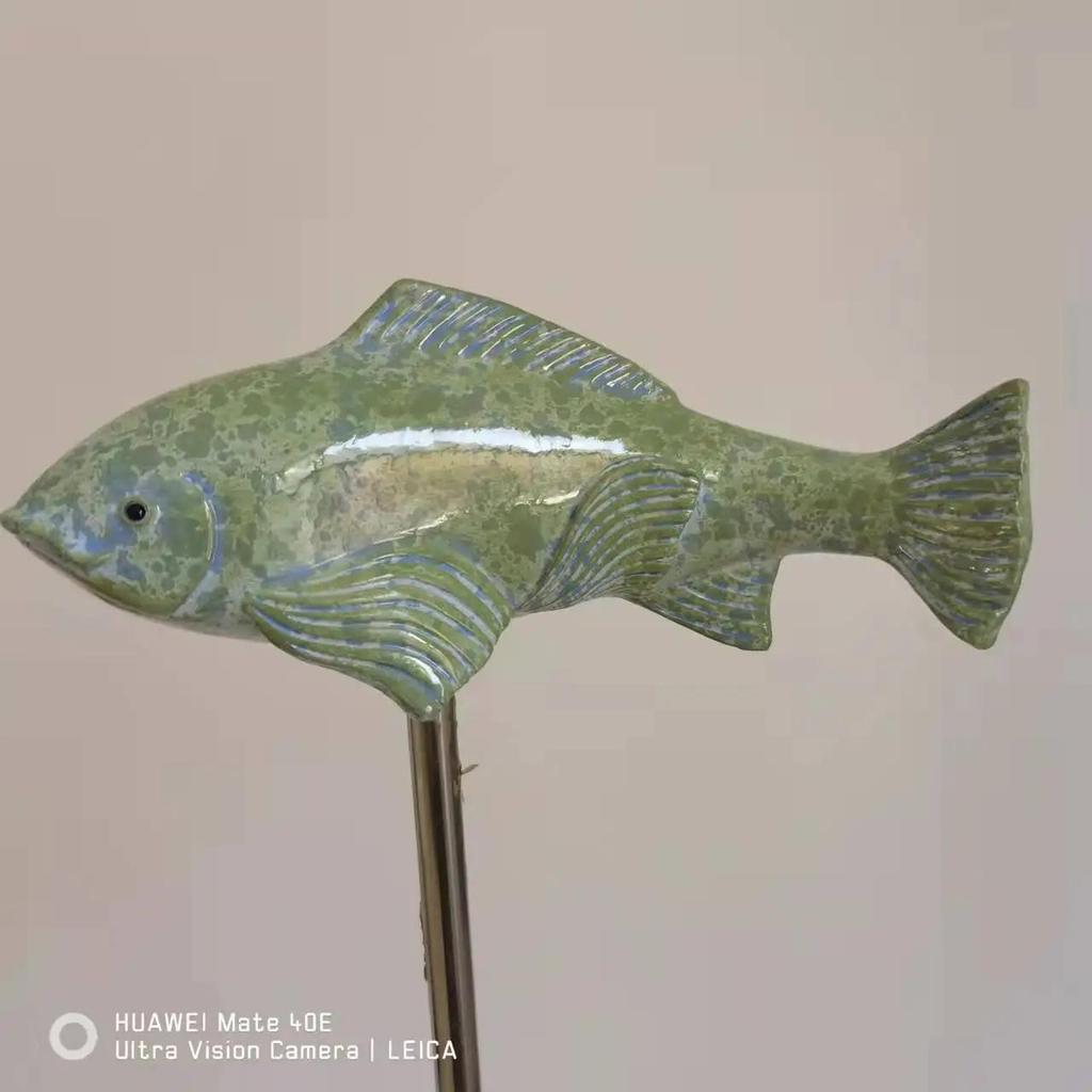 1 шт. Керамические садовые поделки из смолы Koi, декоративные украшения для газона, разноцветные поделки из смолы для украшения двора