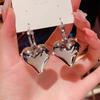 Серьги-кольца Heart Huggie Hoop, асимметричные большие серьги для женщин, золотые украшения, подарок девушке
