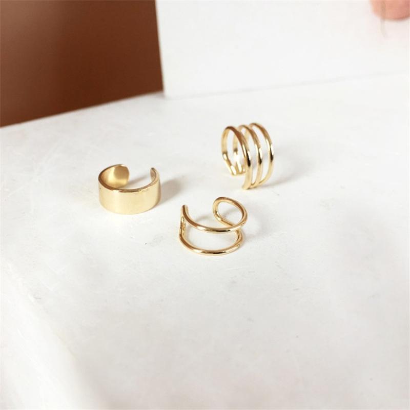 Fashion Simple Design Gold Color Clip Earrings for Women Non-Piercing Puck Rock Fake Cartilage Ear Cuff 2023 Trendy