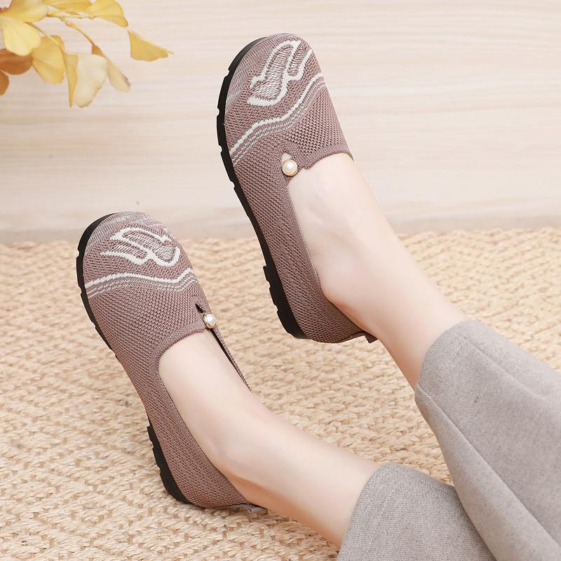 Осенние новые нескользящие дышащие туфли для мам с одной педалью, мягкие подошвы, сетчатые одинарные туфли для пожилых женщин из старой пекинской ткани