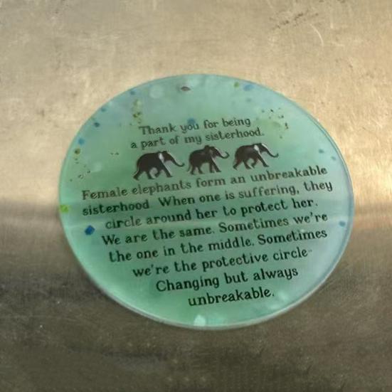 Круглое украшение из морского стекла «Слоновье сестринство», ручная работа, акриловое искусство из морского стекла, рождественское подвесное украшение, сувенир на память о дружбе, подарок для сестер