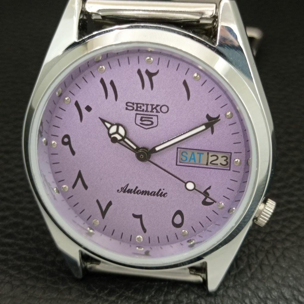ЯПОНСКИЕ ВИНТАЖНЫЕ ОТРЕМОНТИРОВАННЫЕ АВТОМАТИЧЕСКИЕ МУЖСКИЕ ЧАСЫ SEIKO 5 С ФИОЛЕТОВЫМ ЦИФЕРБЛАТОМ a446338-1