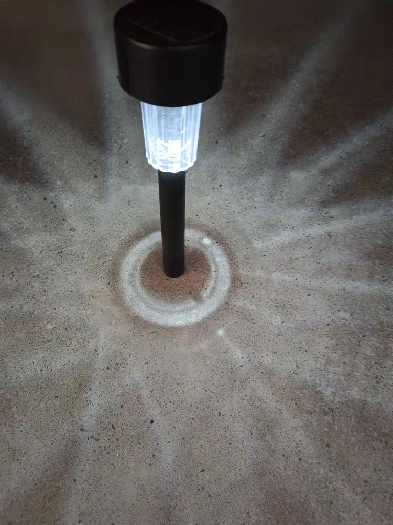 Популярные водонепроницаемые солнечные уличные светильники для газонов и садов - нержавеющая сталь