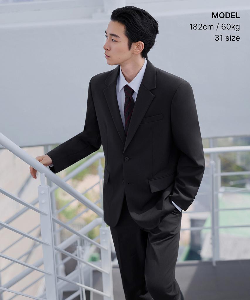 MUSINSA STANDARD Straight Hidden Banding Slacks [Dark Gray]