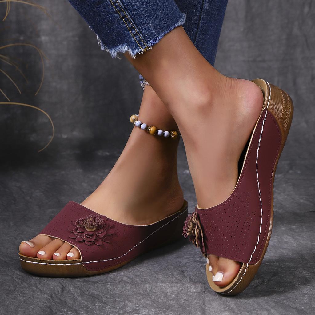 Модные летние сандалии женские туфли нескользящая обувь для ходьбы обувь слипоны женские сандалии на танкетке праздничные тапочки женская обувь