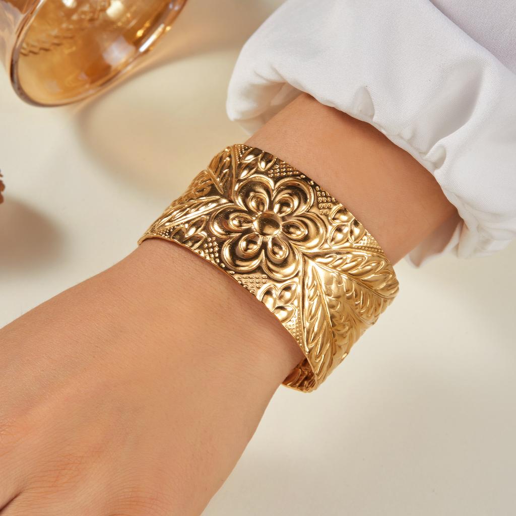 Delicate Pressed Flower Stainless Steel Bracelet for Women Vintage Bow Heart Pattern Dot Bangle Friendship Jewelry Gifts