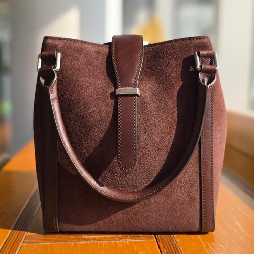 Korean-Made Handmade Handy Bucket Bag by ALTBiSON