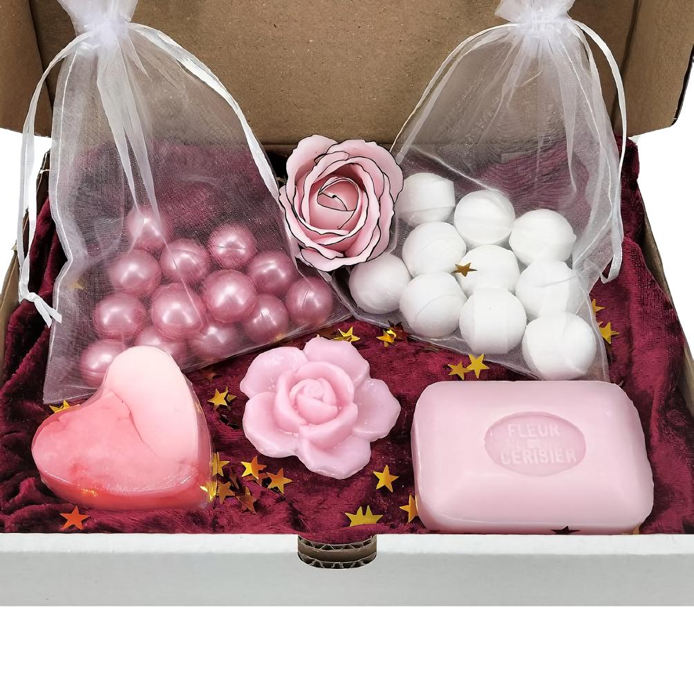 Подарочная коробка - Коробка для мыла и жемчуга для ванны, производство Франция.