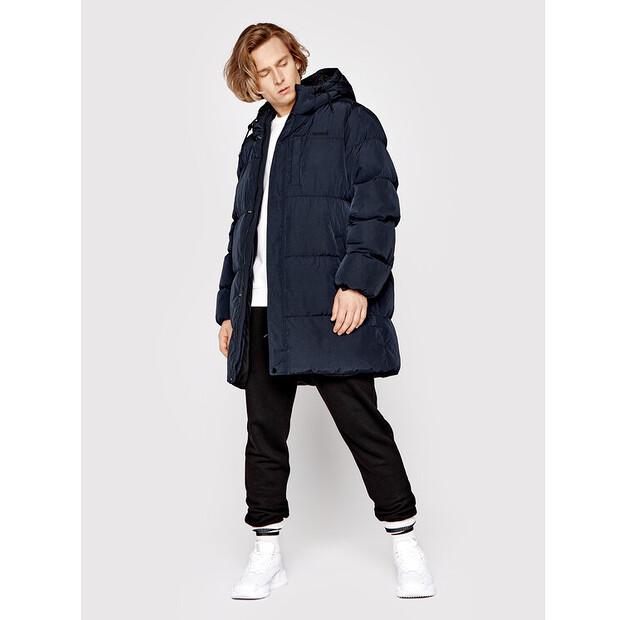 Зимняя куртка Sprandi SP22-KUM522, черная, стандартный крой