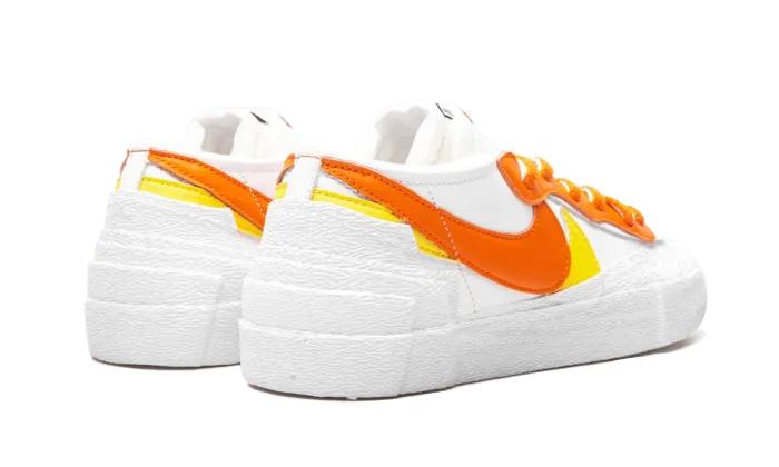 Blazer Low Sacai White Magma Orange