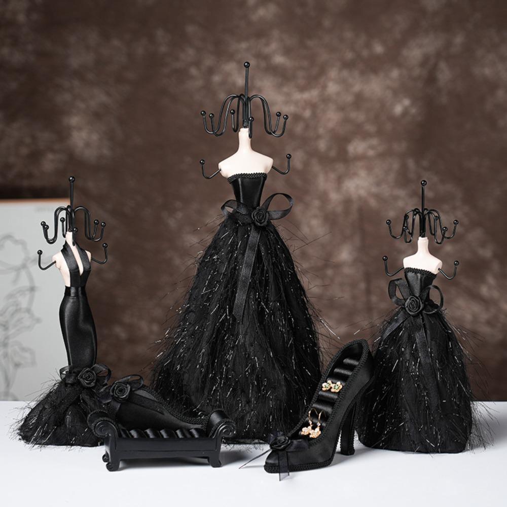Black Jewelry Storage Rack High Heeled Shoe Design Window Decorations New Jewelry Display Rack