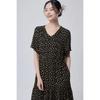 Benetton Women Floral Pintuck V Neck Dress Baope1631
