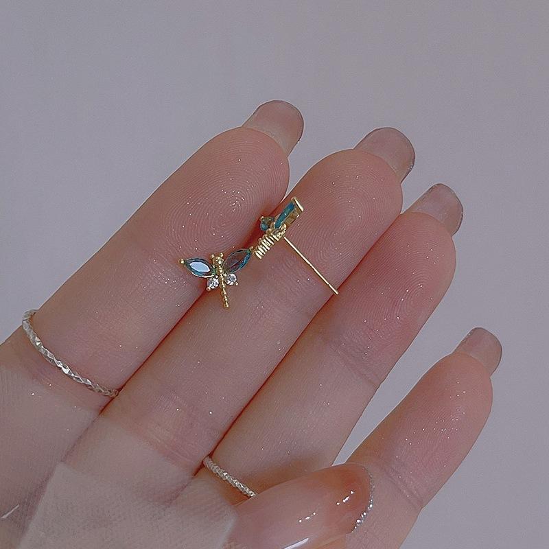 Insect Stud Earrings for Women Zircon Dragonfly Earrings Small Exquisite Design Jewelry Female Simple Accessories Girls Gift Butterfly Stud Earrings