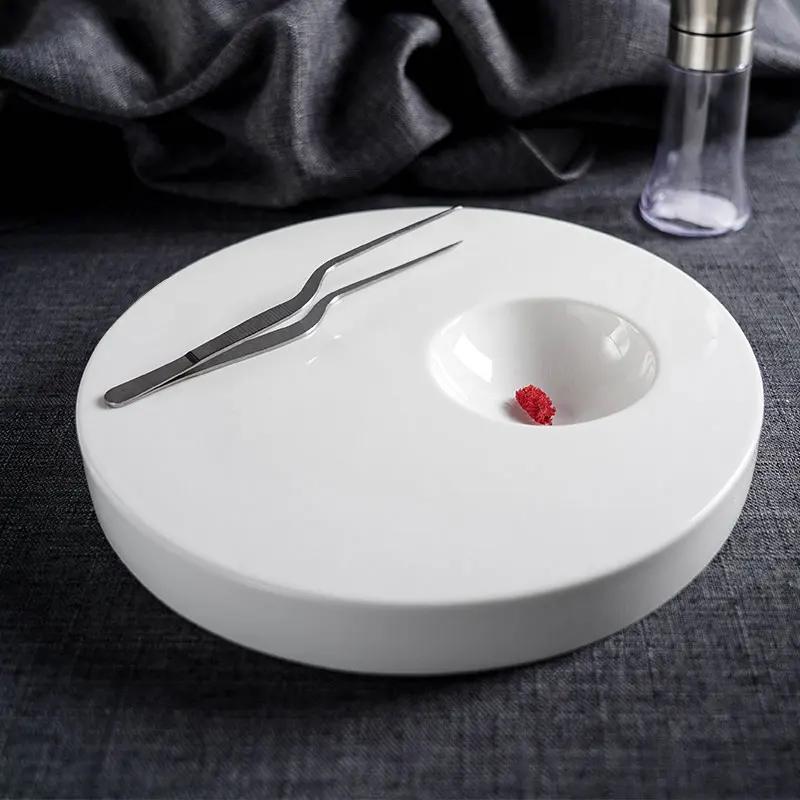 Ceramic Round Tableware Western Restaurant Molecular Gourmet High-end Plate Kitchen Fruit Salad Plate Tableware