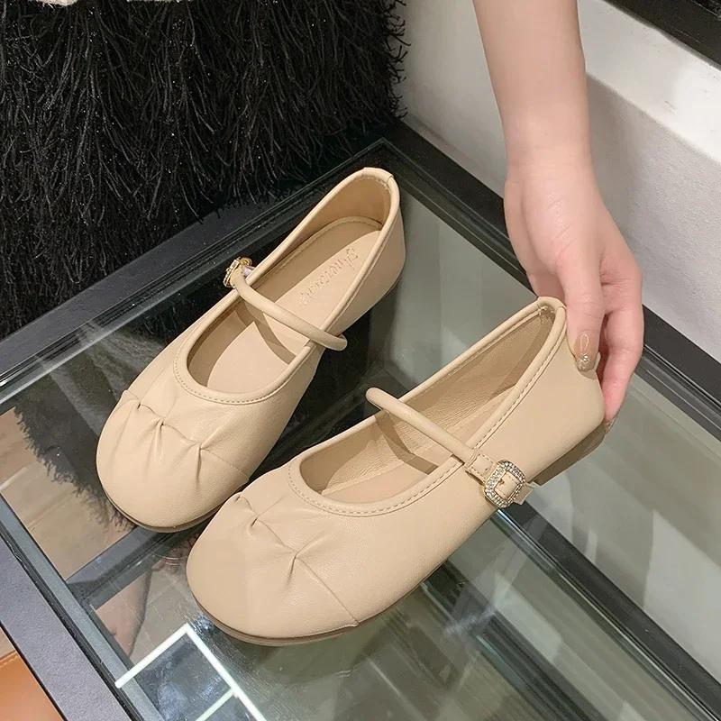 2024 Новый стиль, модная и универсальная женская обувь с круглым носком для верхней одежды, повседневная женская обувь на весну и осень