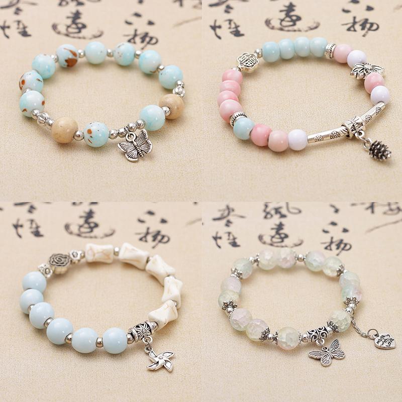 Подвеска в виде бабочки, эластичный браслет, цветной стеклянный браслет с бусинами для женщин и девочек, простой браслет, ювелирные изделия, подарки