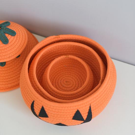 Halloween Woven Pumpkin Basket with Lid Empty Rope Woven Basket Trick or Treat Pumpkin Storage Bin Candy Snack Container