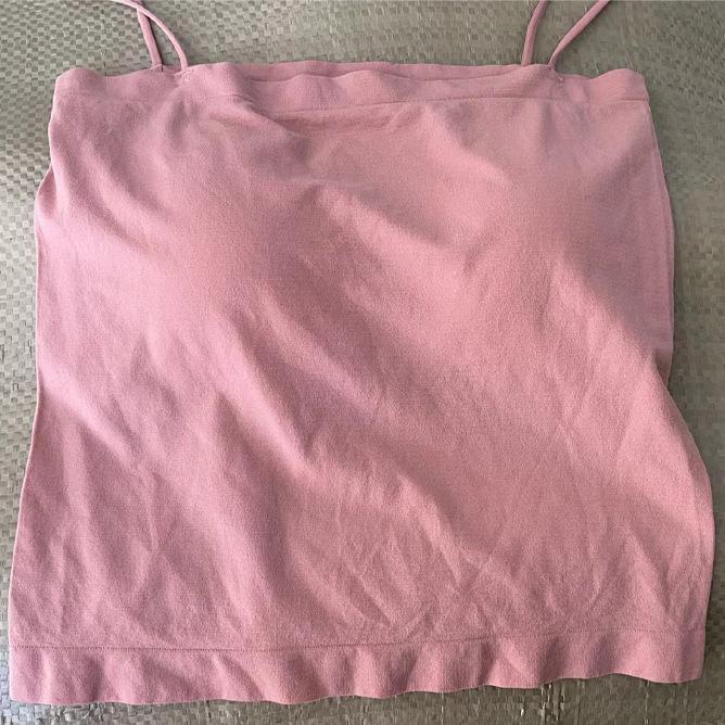 Летний женский однотонный топ-майка с нагрудными вкладышами - красивый топ-бандо со спинкой