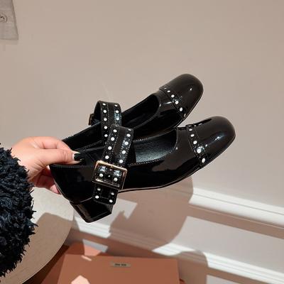 Женские кожаные туфли с металлической пряжкой для ремня, туфли Мэри Джейн на толстом каблуке с неглубокой пряжкой