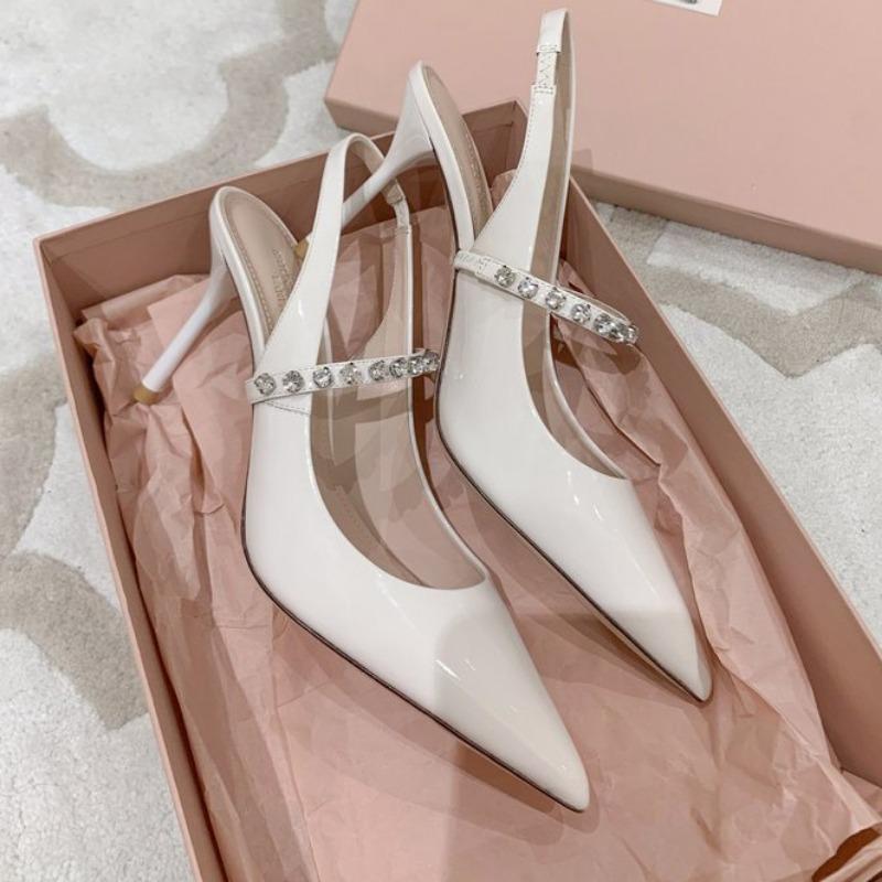 Fashion Women's Temperament Sandals Summer New Pointy Head Shallow Mouth Rhinestones Slim Heels Heels