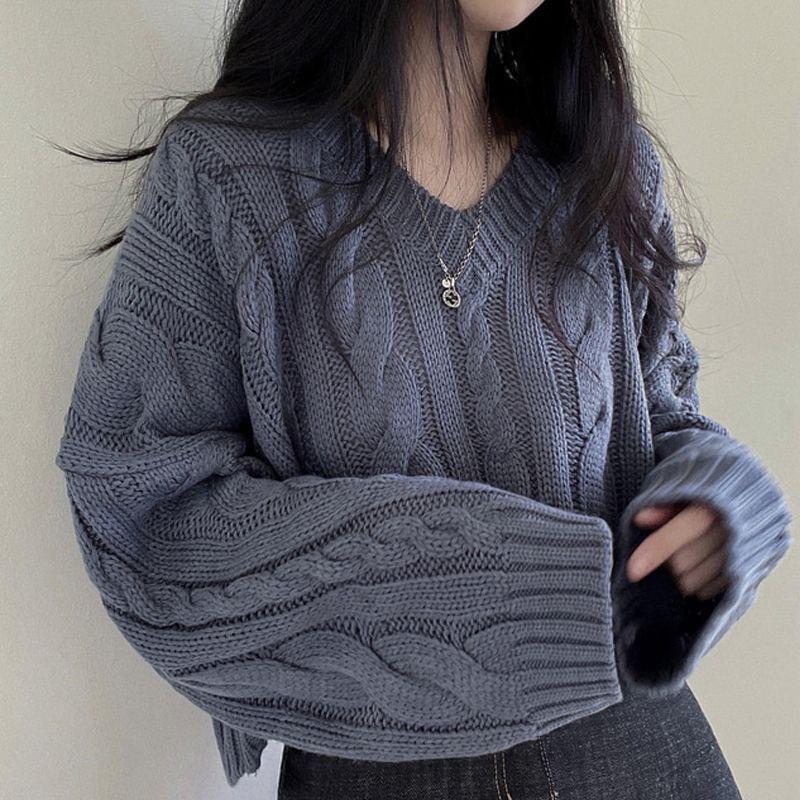 Korean Chic V-Neck Cropped Knit Sweater - Autumn/Winter 2026 Women's Fashion