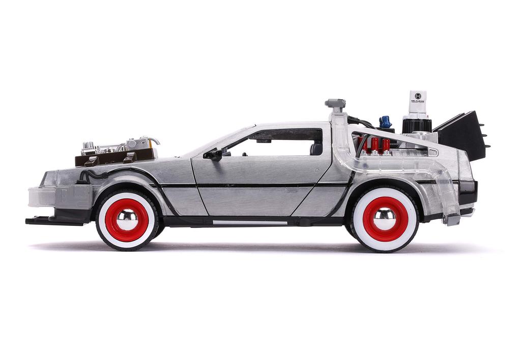 1:24 Scale BACK TO THE FUTURE PART III - TIME MACHINE W/LIGHT Back To the Future Diecast Car