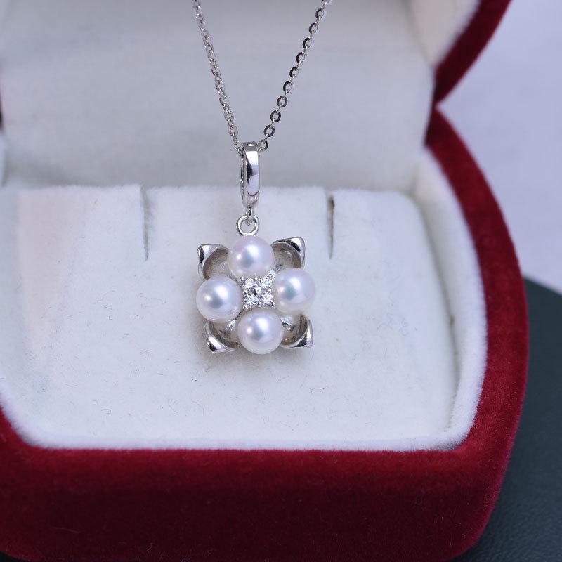 Подвеска-колье с жемчугом из пресной воды 5-6 мм с высокой степенью блеска на серебряной цепочке S925