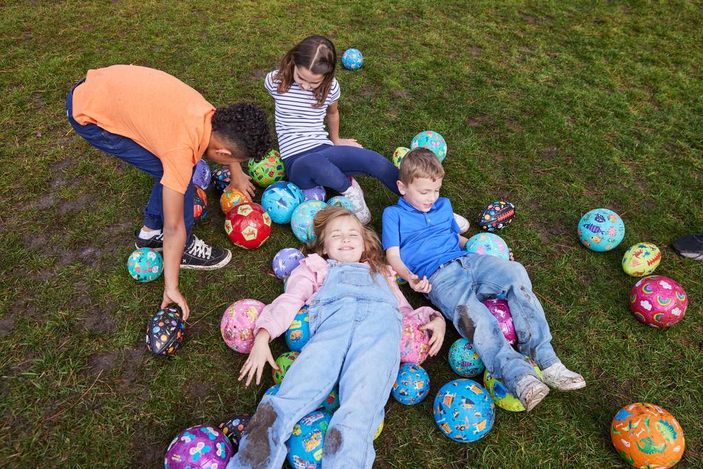 Rubber Ball 18cm Natural Rubber Space Explorer Colorful Ball Ball [Cherie Mimi-Crocodile Creek] Children's