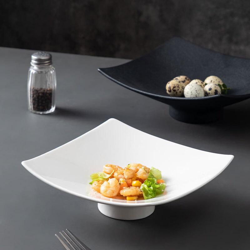 ZISIZ Ceramic High-Footed Square Plate