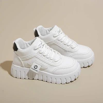 Женская обувь – Кроссовки