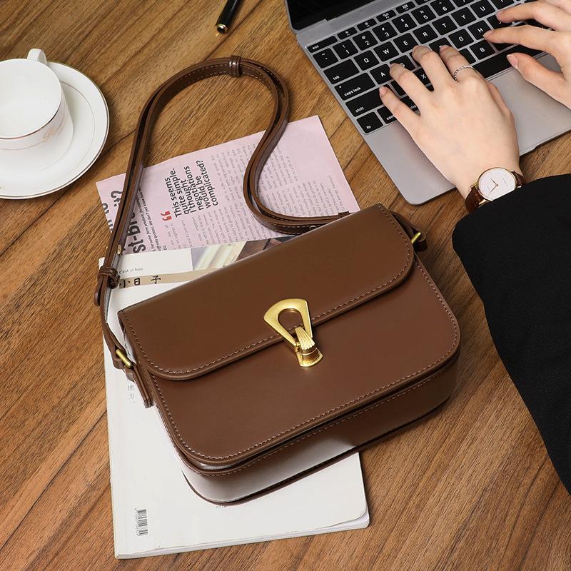 Новая сумка через плечо Tofu Fashion Высококачественная нишевая сумка на одно плечо из натуральной кожи для женщин