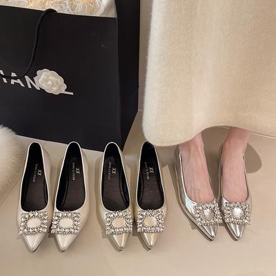 Французский страз носок внутренняя высота увеличение плоская подошва одинарная обувь женская 2025 новая неглубокий вырез туфли Мэри Джейн на одной педали вечерняя обувь