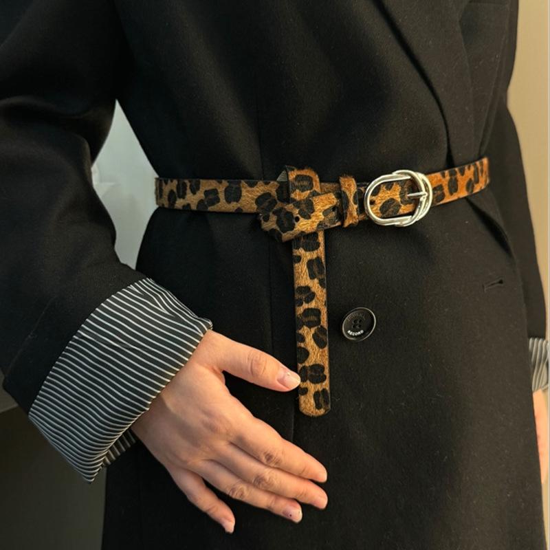 "Retro Leopard Belt for Women - Perfect for Dresses, Suits, and Jeans"