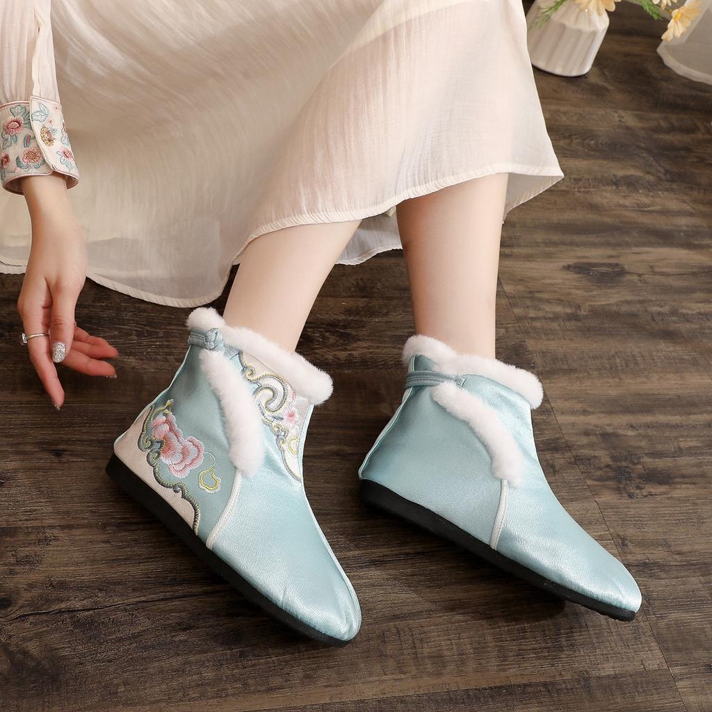 2024 Новый продукт Китайский стиль Старый Пекин вышитые тканевые туфли осенние туфли ханьфу старинные женские одинарные ботинки плоские короткие ботинки женская обувь